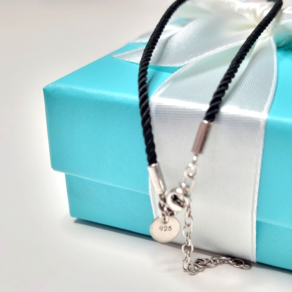 Tiffany & Co. Rare White Note Notes Round Circle Ireland Bone China 18" Necklace - Picture 9 of 12